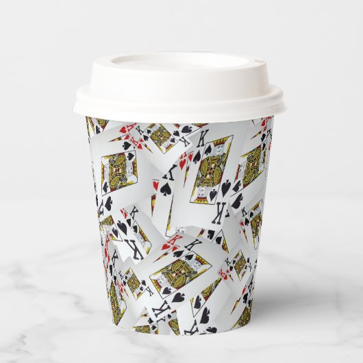 Royal Layer: een stapel van Kings Poker Cards Papieren Bekers (Voorkant)