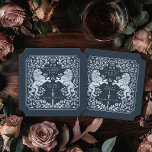 Royal Lion Middeleeuws Zwaard Bruiloftsblauw Ticke Kartonnen Onderzetters<br><div class="desc">Voeg koninklijke charme toe aan je tafelkleed! Deze aangepaste bruiloft onderzetters zijn voorzien van een majestueuze leeuw en bloemen ontwerp met uw namen en monogram, allemaal in luxe zilver tegen een blauwe achtergrond. Perfect voor een middeleeuwse fantasieviering met tijdloze elegantie! Het zilver op dit item is GEEN echte folie en...</div>