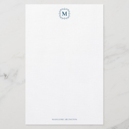 Royal Monogram Crest Marine Blauw Gepersonaliseerd Briefpapier (Voorkant)