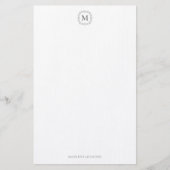 Royal Monogram Crest Smokey Grey Gepersonaliseerd Briefpapier (Voorkant)