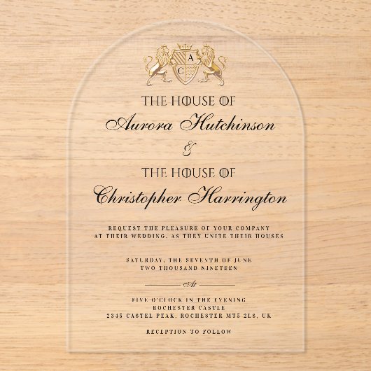 Royal Muse Medieval Fantasy Plum Floral Wedding Acryl Uitnodigingen (Voorkant)