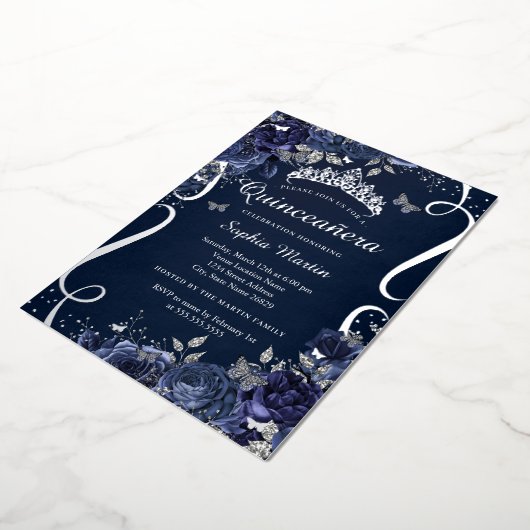 Royal Navy Scroll Floral Butterfly Quinceanera Folie Uitnodiging (Gedraaid)