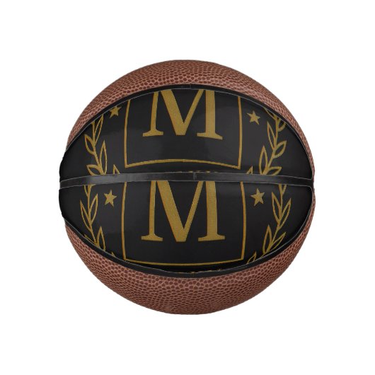 "Royal NMKY Emblem – Monogram M Crest Design" Basketbal (Voorkant)
