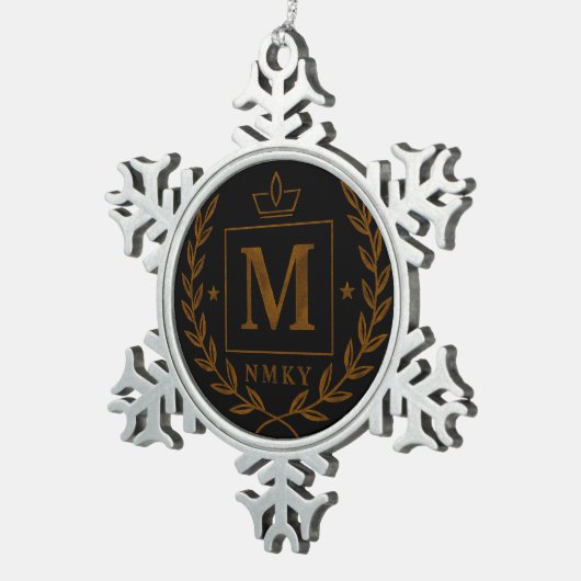 "Royal NMKY Emblem – Monogram M Crest Design" Tin Sneeuwvlok Ornament (Rechts)