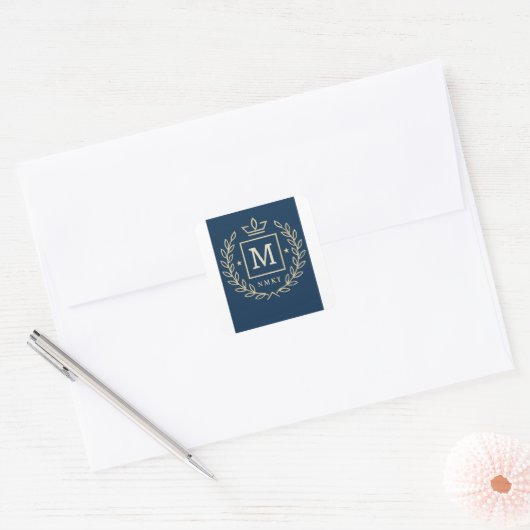 "Royal NMKY Emblem – Monogram M Crest Design" Vierkante Sticker (Envelop)
