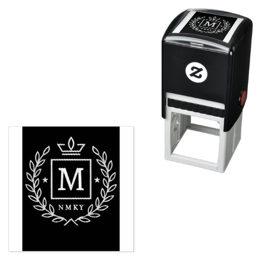 "Royal NMKY Emblem – Monogram M Crest Design" Zelfinktende Stempel (In situ)