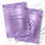 Royal Paars Glitter Brushed Folie 50th Birthday Kaart<br><div class="desc">Een elegant monogramme 50e verjaardag 5x7 uitnodiging voor haar. Faux paars glitter met sparkles tegen een faux geborsteld metalen folie grafisch ontwerp. Het fancy koninklijke paarse kalligrafische monogram in het centrum kan worden aangepast. Alle glorieuze en dunne elementen in dit moderne, girale design zijn digitale beelden. U kunt het monogrammed...</div>