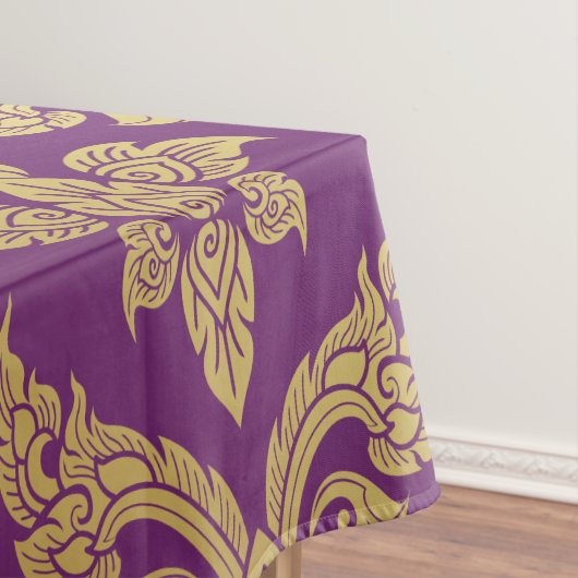 Royal Paars Gold Damask Pattern Fleur Monogram Tafelkleed (Voorbeeld)
