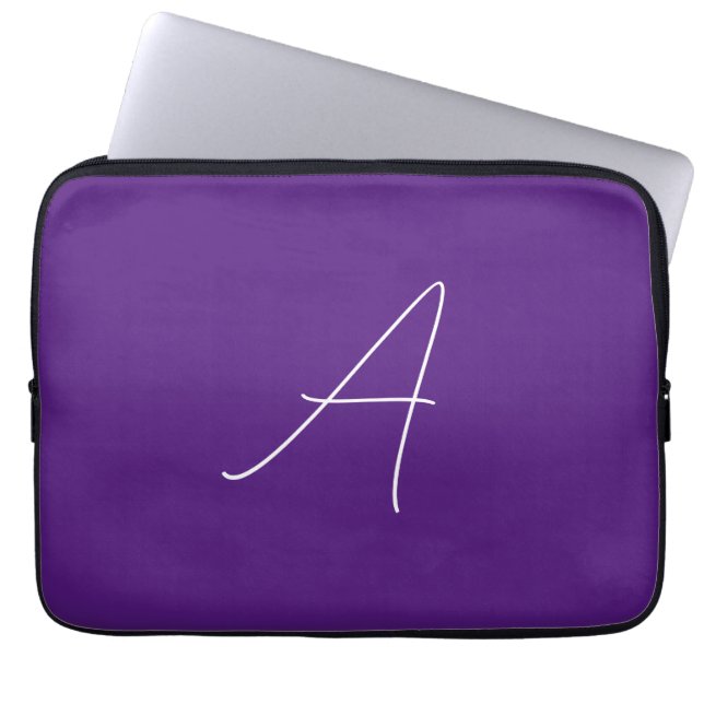 Royal Paarse Initiaal Letter Monogram Kalligrafie Laptop Sleeve (Voorkant)