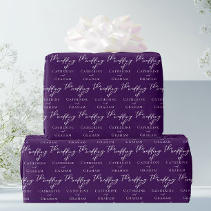 Royal Paarse Typografie Gepersonaliseerde bruiloft Cadeaupapier