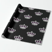 Royal Purple Crown Pattern on Bold Black Back Cadeaupapier (Uitgerold)
