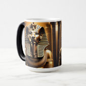 **"Royal Roar: The Golden Pharaoh Lion"** Magische Mok (Voorkant links)