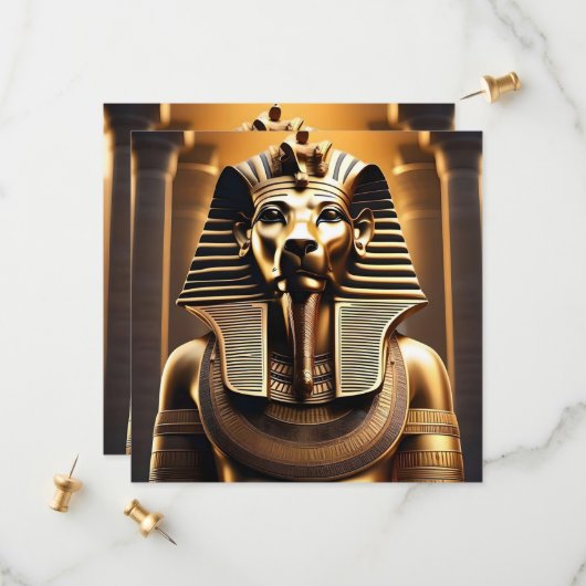 **"Royal Roar: The Golden Pharaoh Lion"** Save The Date (Voorkant / Achterkant in situ)