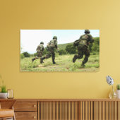 Royal Thai Marines haastte zich naar voren om de S Canvas Afdruk (Insitu (Woonkamer))