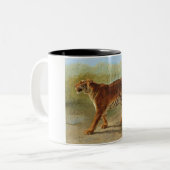 Royal Tiger Marching (door Rosa Bonheur) Tweekleurige Koffiemok (Voorkant links)