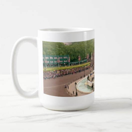 Royal Wedding Koffiemok (Links)