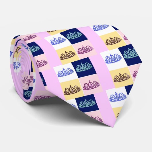 Royal Wedding Tiaras Stropdas (Opgerold)