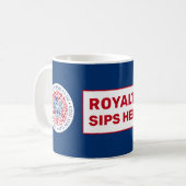 Royalty Sips here Fun King's Coronation Patriotic Koffiemok (Voorkant links)