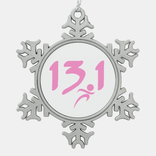 Roze 13.1 halve marathon tin sneeuwvlok ornament (Voorkant)