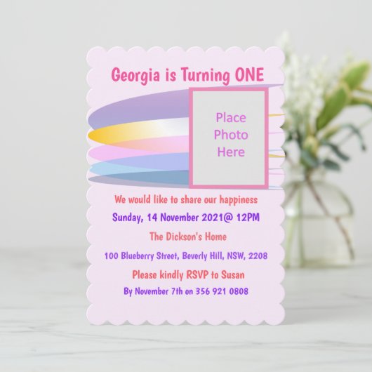 Roze 1e verjaardag Uitnodiging (Staand voorkant)