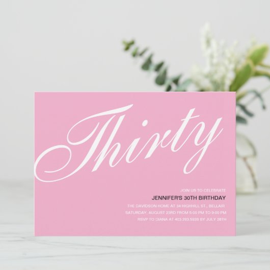 Roze 30e verjaardag Uitnodigingen (Staand voorkant)