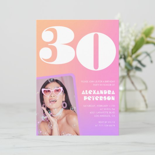 Roze 30e verjaardag uitnodigingen Retro Foto (Staand voorkant)
