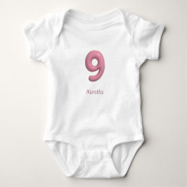 Roze 3D nummer 9 - 9 maanden baby romper