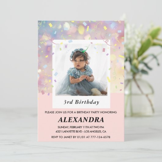 Roze 3e verjaardagsuitnodiging Confetti Foto Kaart (Staand voorkant)