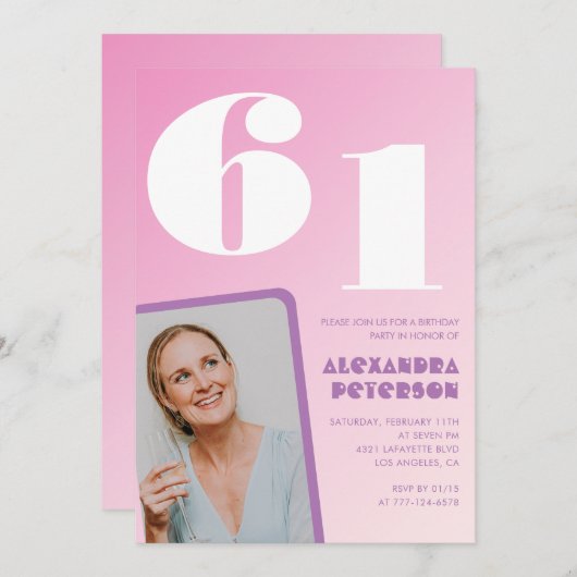 Roze 61e verjaardag uitnodigingen Retro Foto (Voorkant / Achterkant)