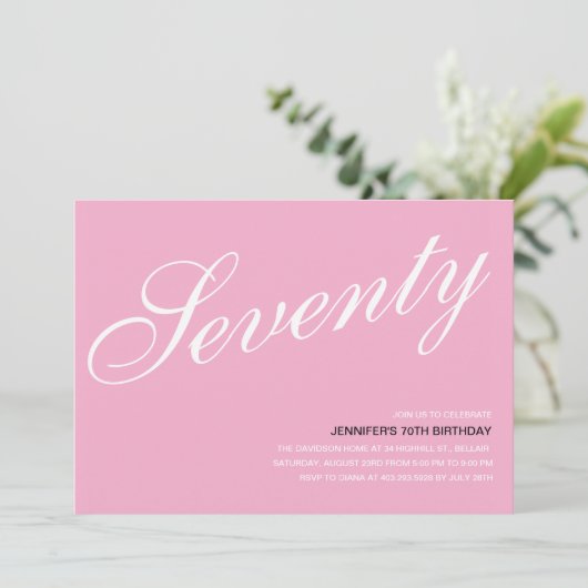 Roze 70e verjaardag Uitnodigingen (Staand voorkant)