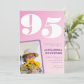 Roze 95e verjaardag uitnodigingen Retro Foto (Staand voorkant)