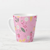Roze aardbei en bloem latte mok (Linkerhoek)