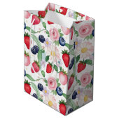 Roze Aardbeibloemen Verjaardagsfeestje voor haar Medium Cadeauzakje (Achterkant Gekanteld)