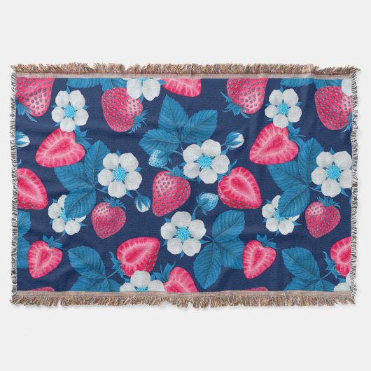 Roze aardbeien op blauw deken (Voorkant)