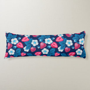Roze aardbeien op blauw lichaamskussen