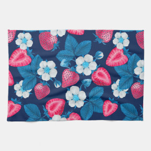 Roze aardbeien op blauw theedoek