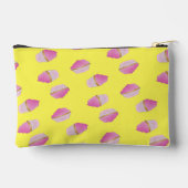 Roze aardbeiencupcakes op geel etui (Achterkant)