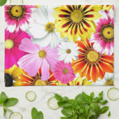 Roze accessoires met roze gele bloemen theedoek (Gevouwen)