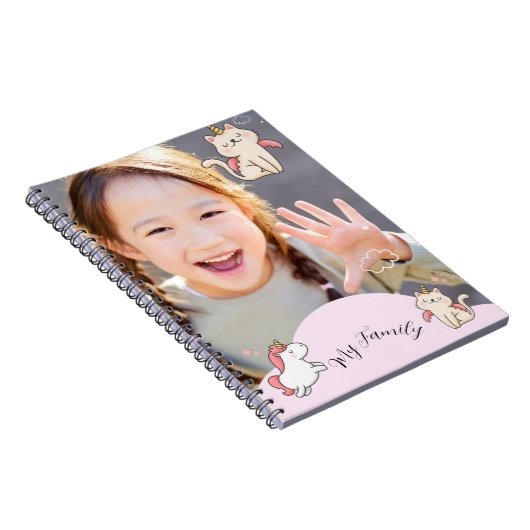 Roze achtergrond & lieve meid notitieboek (Rechterzijde)