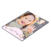 Roze achtergrond & lieve meid notitieboek (Linkerzijde)