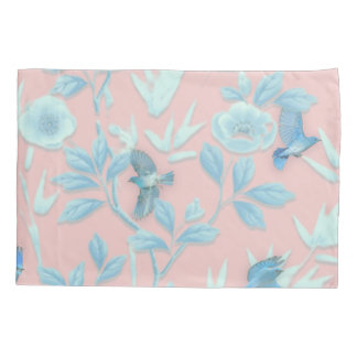 Roze achtergrond met vogels en bloemen kussensloop