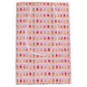 Roze achtergrond voor tuingnomen medium cadeauzakje (Voorkant)