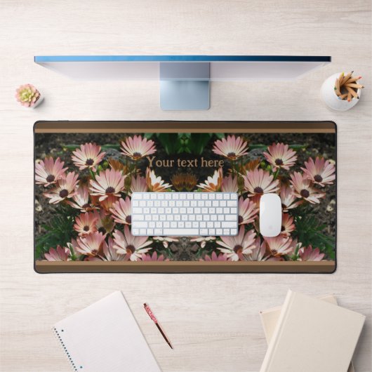 Roze Afrikaanse Daisy Flowers, gepersonaliseerd Bureaumat (Kantoor 1)