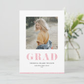 Roze Afstuderen voor AFSTUDEERDER met gebold  Aankondiging (Staand voorkant)