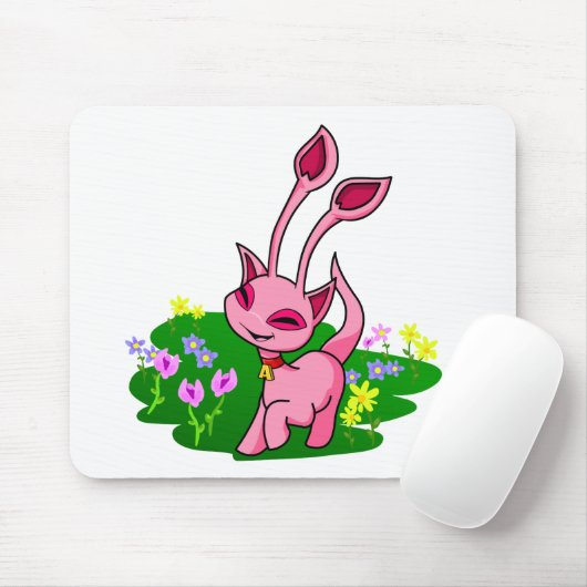 Roze Aisha wordt door bloemen geperst Muismat (Met muis)