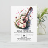 Roze akoestische gitaar verjaardag kaart (Staand voorkant)