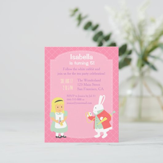Roze Alice in Wonderland Verjaardag Tea Party Kaart (Staand voorkant)