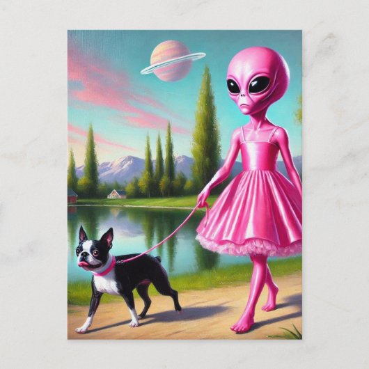 Roze alien die haar Boston Terrier bewandelt Briefkaart (Voorkant)