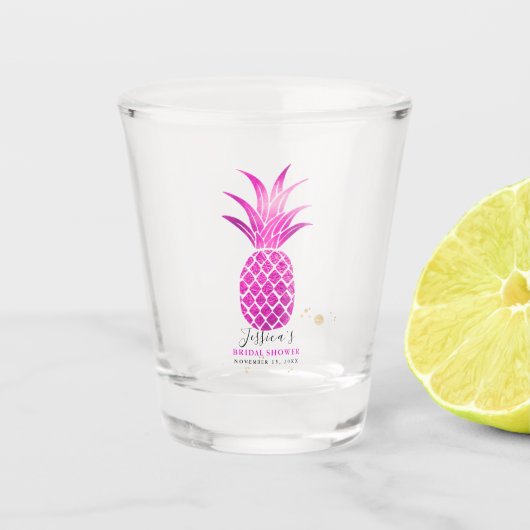 Roze Ananas Trouwfeest Cadeau Shot Glas (Voorkant)