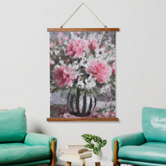 Roze Anjer Bloemen Arrangement Zwart Hangend Wandkleed